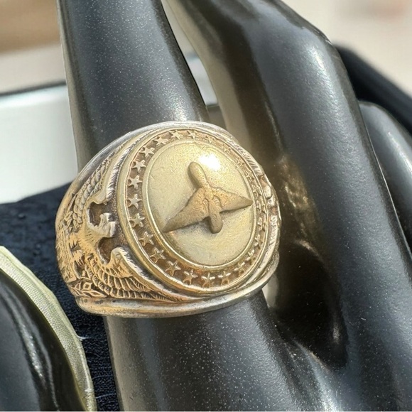 Vintage 10K Gold & Sterling Aviation Military Pilot Wings Ring - Picture 4 of 8
